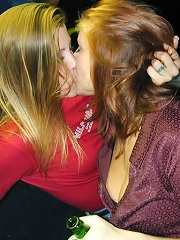 girls kissing megamix 18